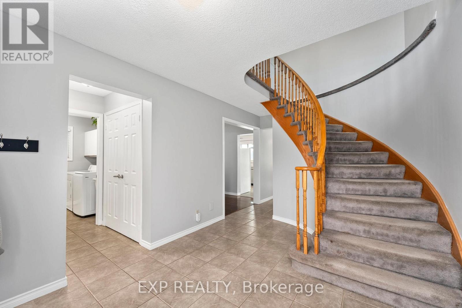Property at 31 AILSA DRIVE image 5
