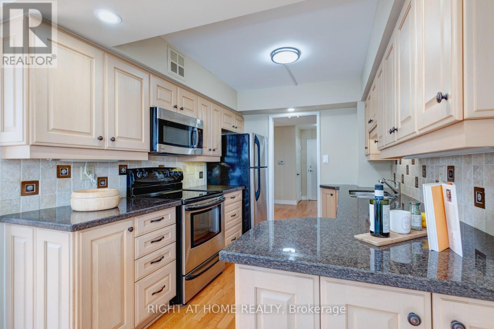 624 - 25 Austin Drive, Markham, Ontario  L3R 8H4 - Photo 23 - N12287607