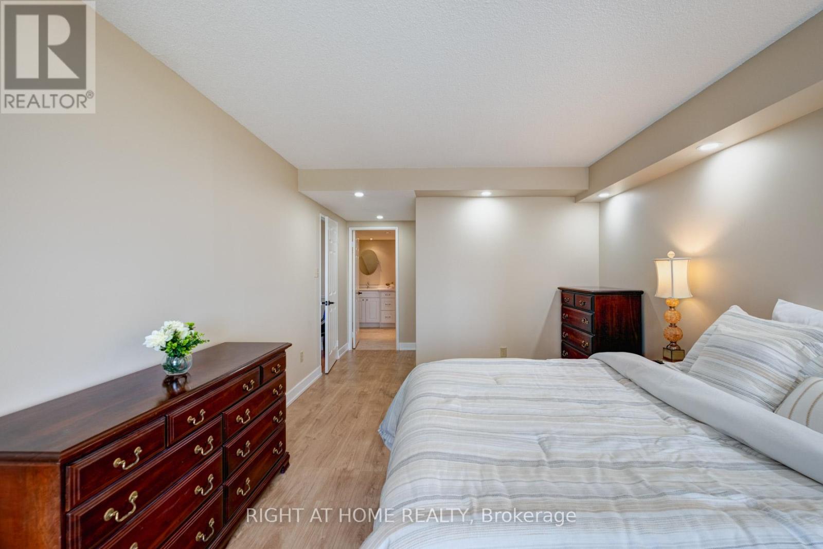 624 - 25 Austin Drive, Markham, Ontario  L3R 8H4 - Photo 25 - N12287607