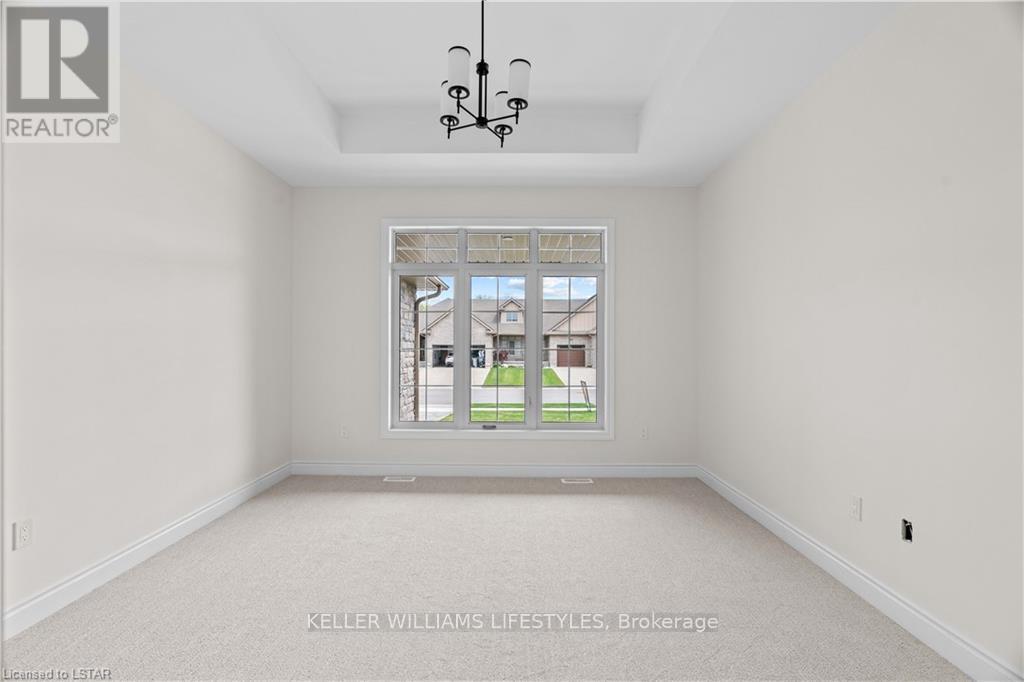 110 Leneve Street, Lambton Shores, Ontario  N0N 1J0 - Photo 17 - X12287706