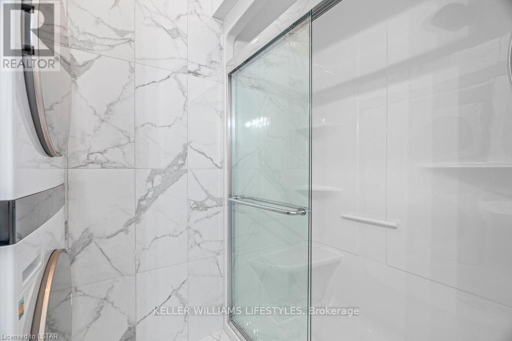 108 Leneve Street, Lambton Shores, Ontario  N0N 1J0 - Photo 21 - X12287707