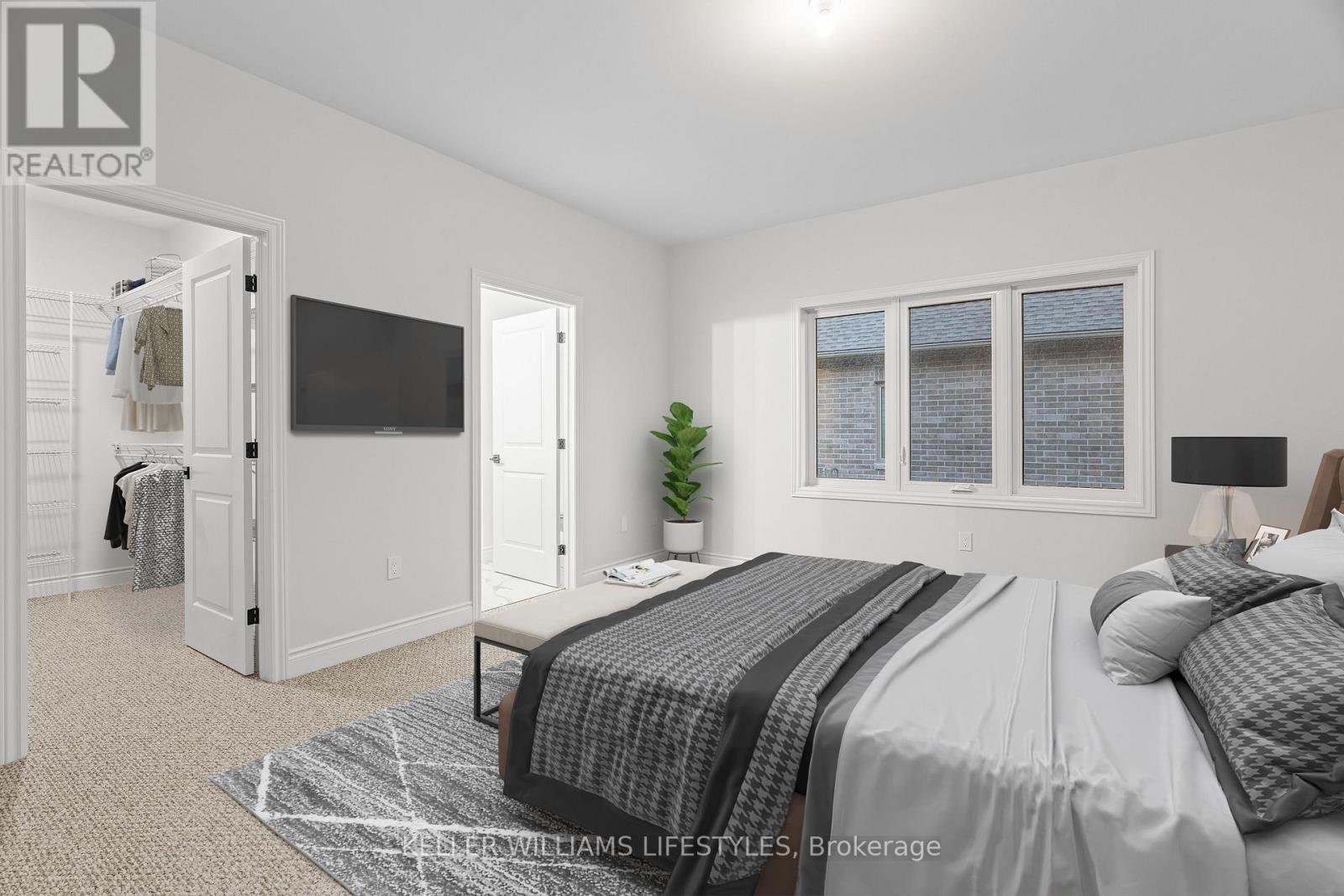 112 Leneve Street, Lambton Shores, Ontario  N0N 1J0 - Photo 18 - X12287709