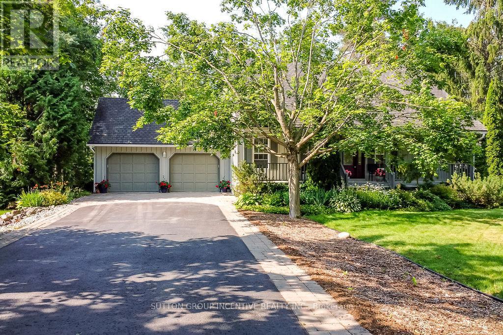 Property at 33 ALPINE WAY image 1