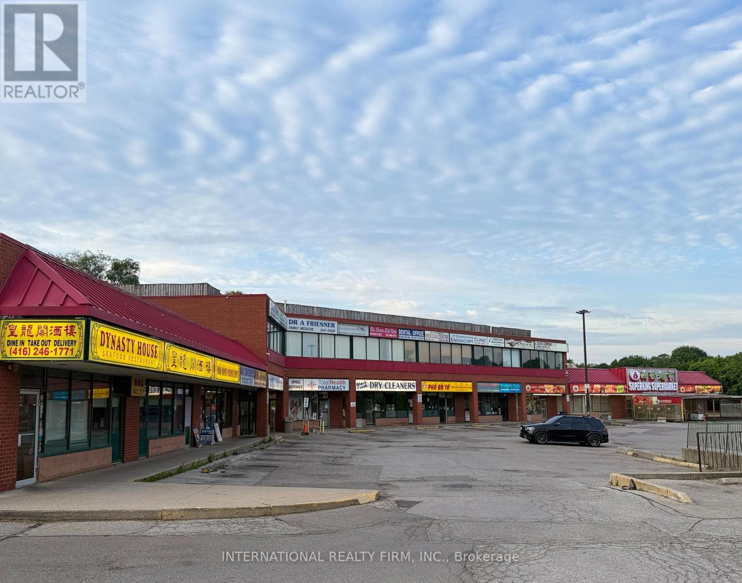 207 - 1635 Lawrence Avenue W, Toronto, Ontario  M6L 3C9 - Photo 8 - W12287549