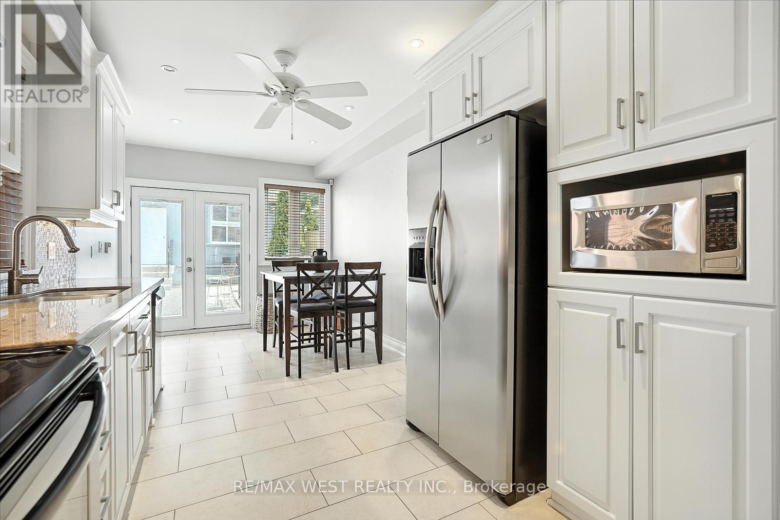 165 Caledonia Road, Toronto, Ontario  M6E 4S8 - Photo 15 - W12287614