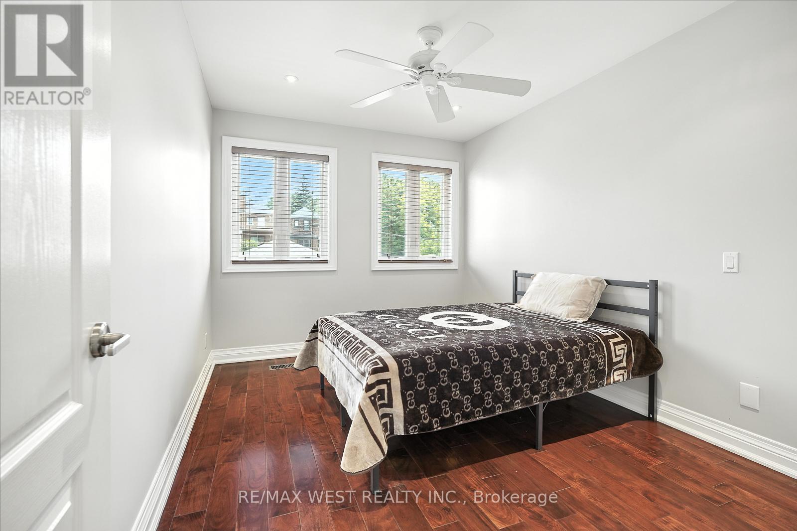 165 Caledonia Road, Toronto, Ontario  M6E 4S8 - Photo 27 - W12287614