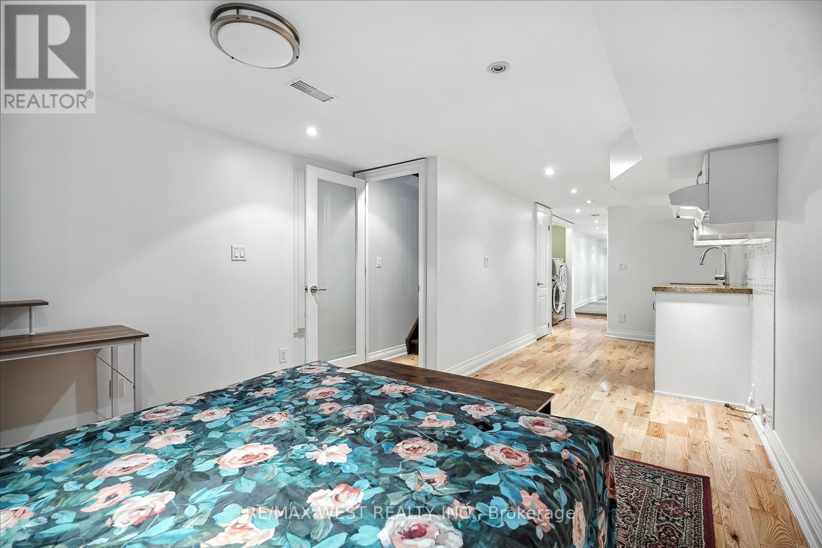 165 Caledonia Road, Toronto, Ontario  M6E 4S8 - Photo 35 - W12287614