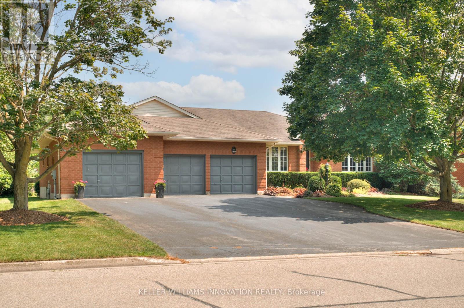 Property at 189 GOLF COURSE ROAD image 1