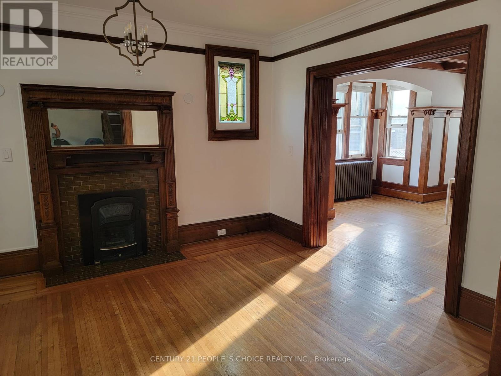 43 Barnesdale Avenue S, Hamilton, Ontario  L8M 2V3 - Photo 5 - X12287590