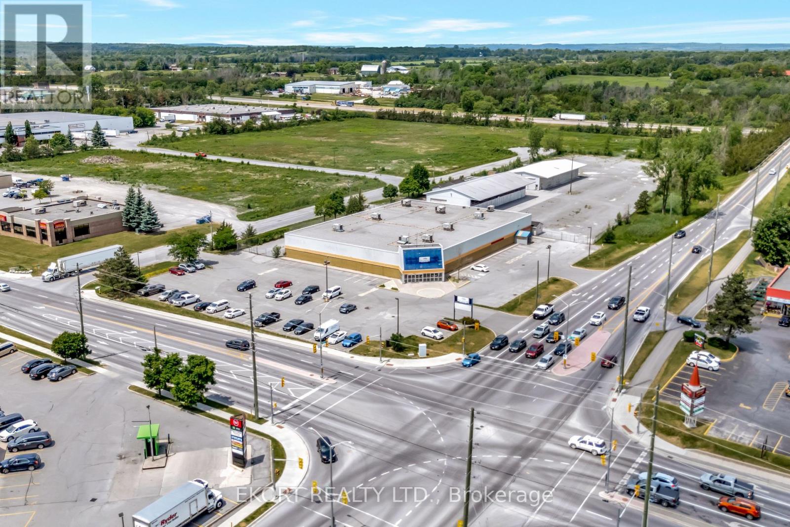 260 Bell Boulevard, Belleville, Ontario  K8P 5H6 - Photo 3 - X12287715