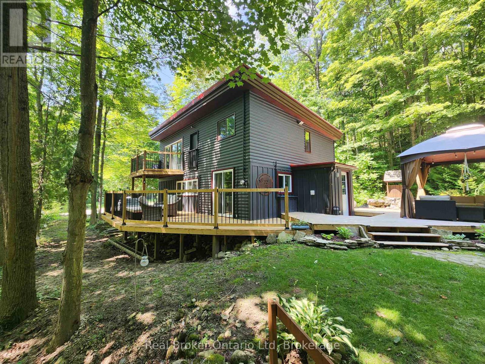 12 7th Avenue, South Bruce Peninsula, Ontario  N0H 2T0 - Photo 26 - X12287652