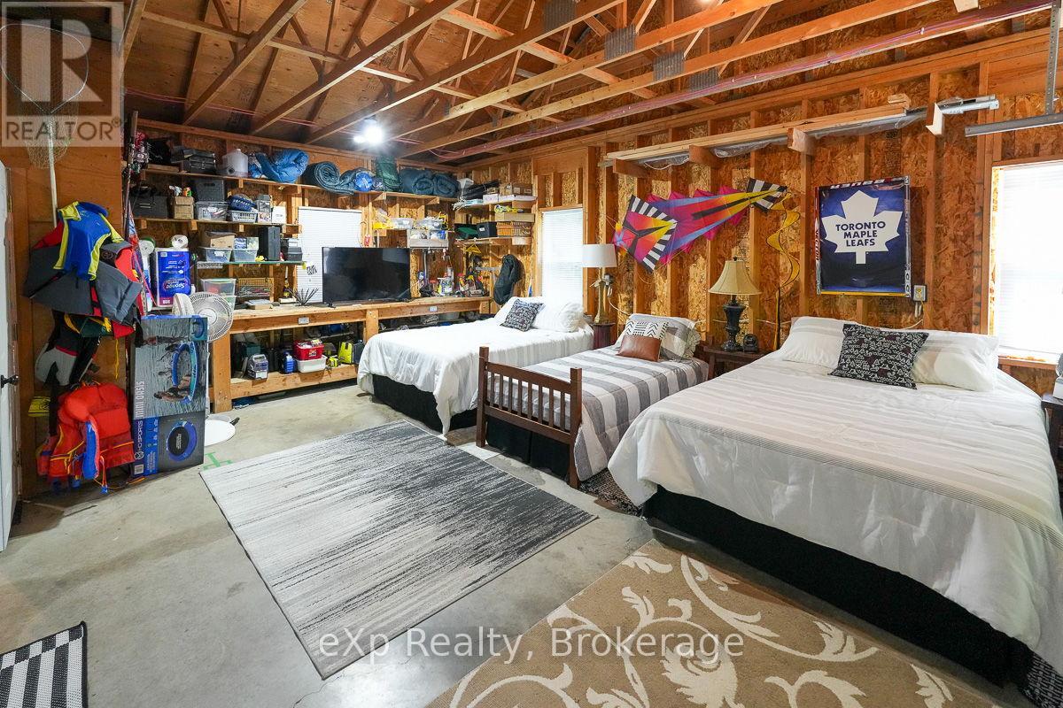 135 Lakeview Road, Chatsworth, Ontario  N0H 1G0 - Photo 25 - X12287684