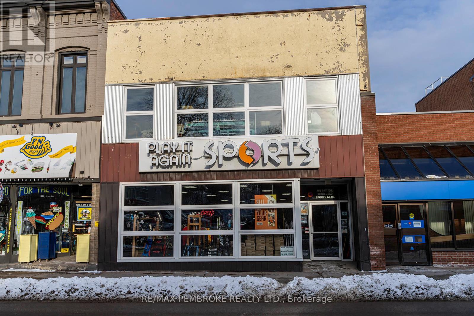 45 Pembroke Street W, Pembroke, Ontario  K8A 5M5 - Photo 4 - X11930771