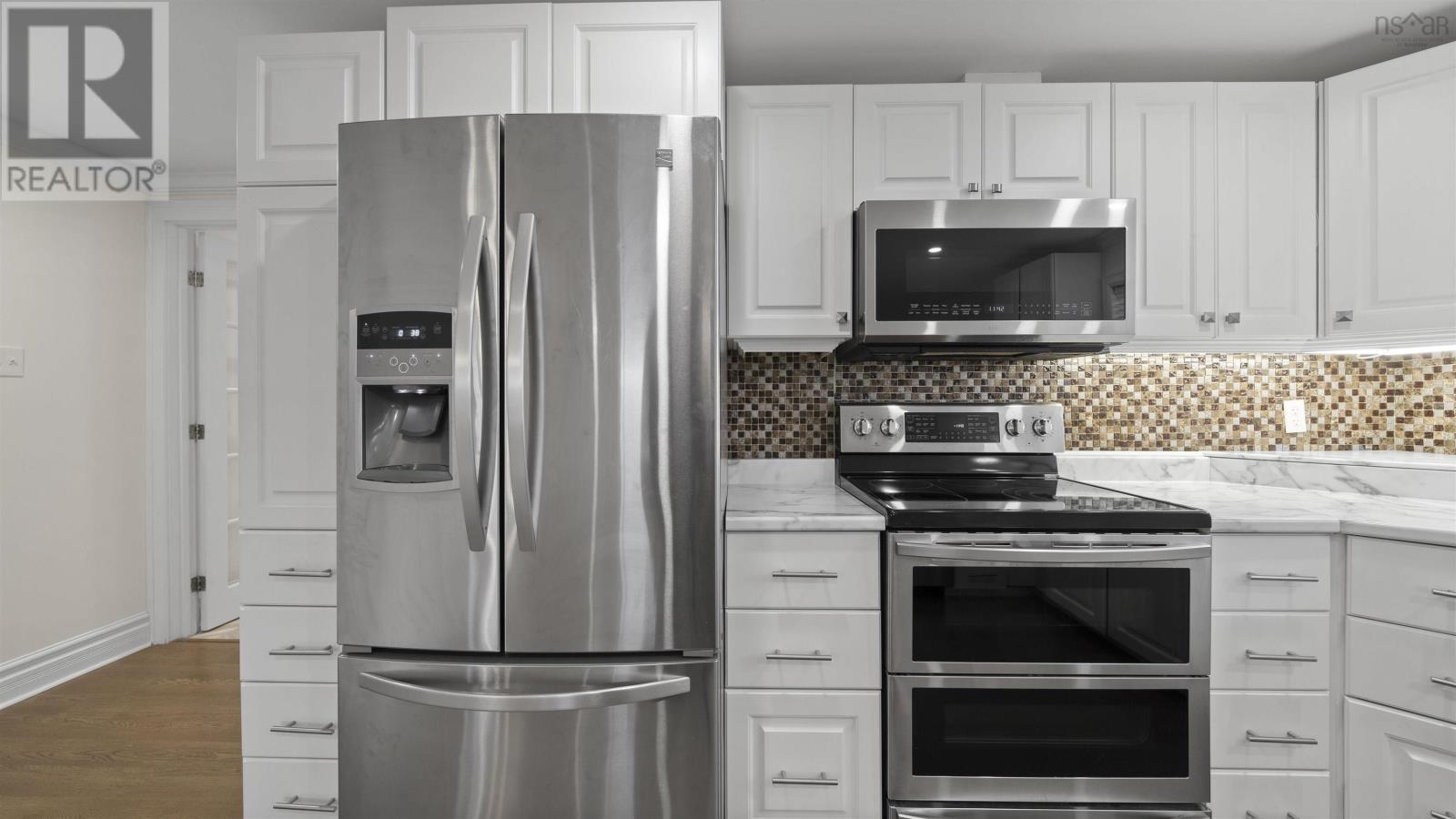 254 Parklane Drive, Lower Sackville, Nova Scotia  B4C 2X3 - Photo 5 - 202510806