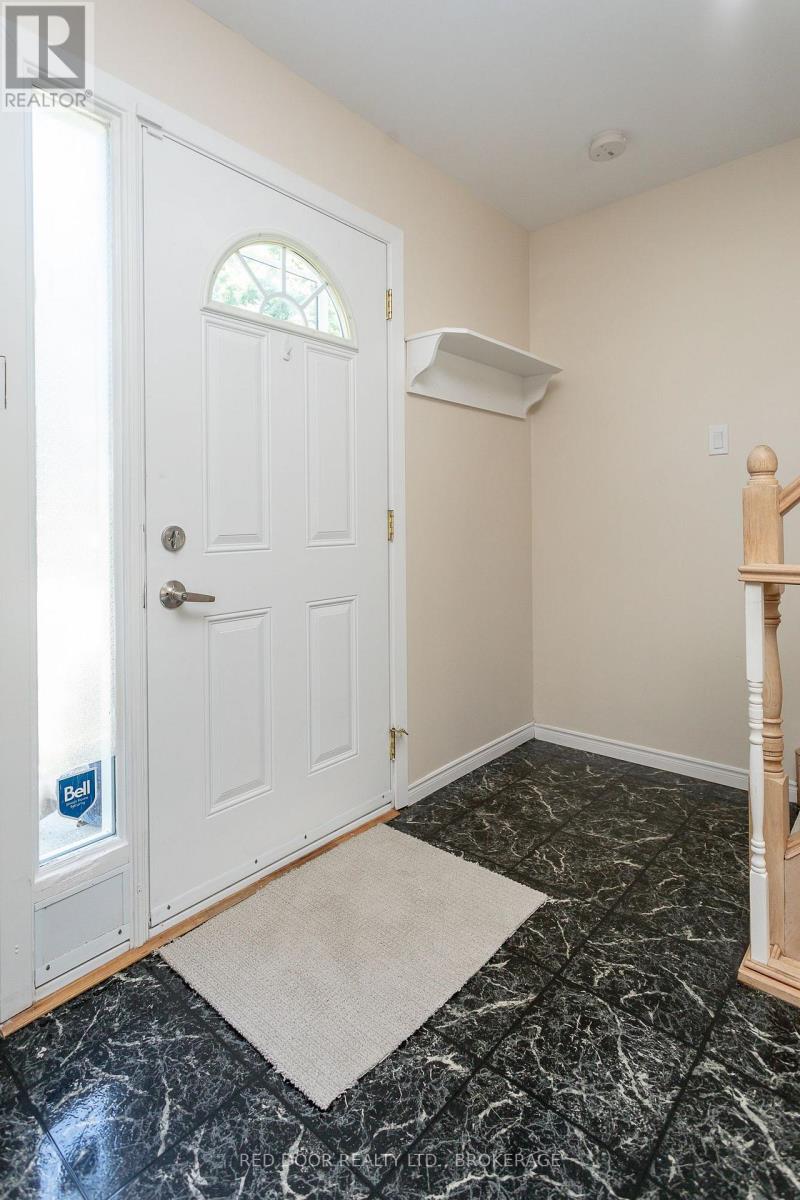 Property at 110 - 1775 CULVER DRIVE image 4