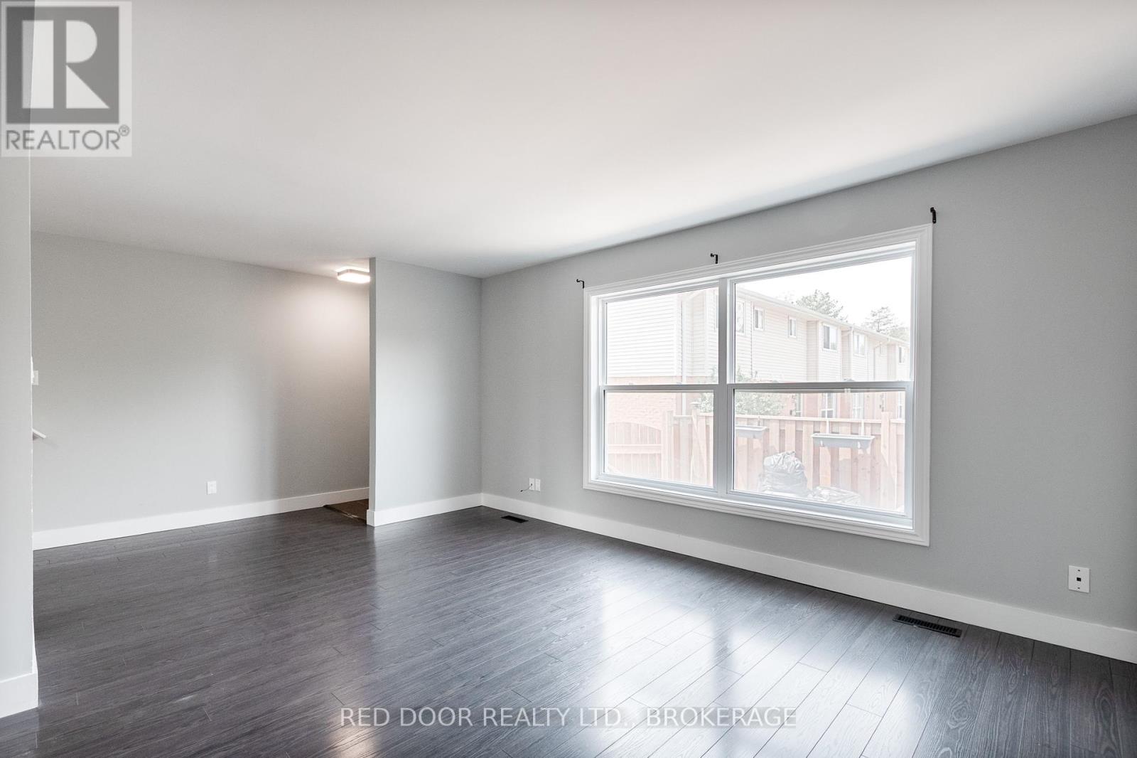 2 - 757 Wharncliffe Road S, London South, Ontario  N6J 2N7 - Photo 14 - X12287817