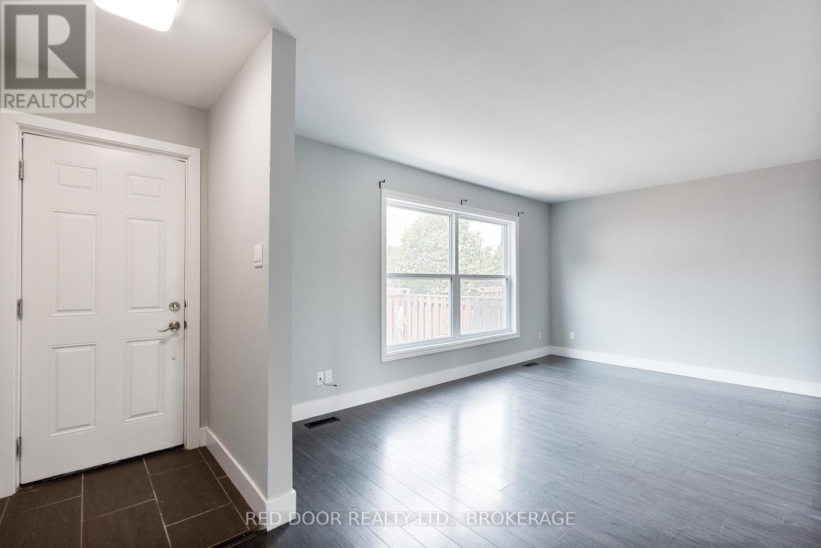 2 - 757 Wharncliffe Road S, London South, Ontario  N6J 2N7 - Photo 16 - X12287817