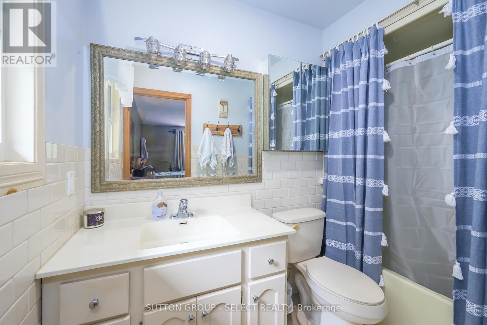 40979 Major Line, St. Thomas, Ontario  N5P 3T2 - Photo 34 - X12287820
