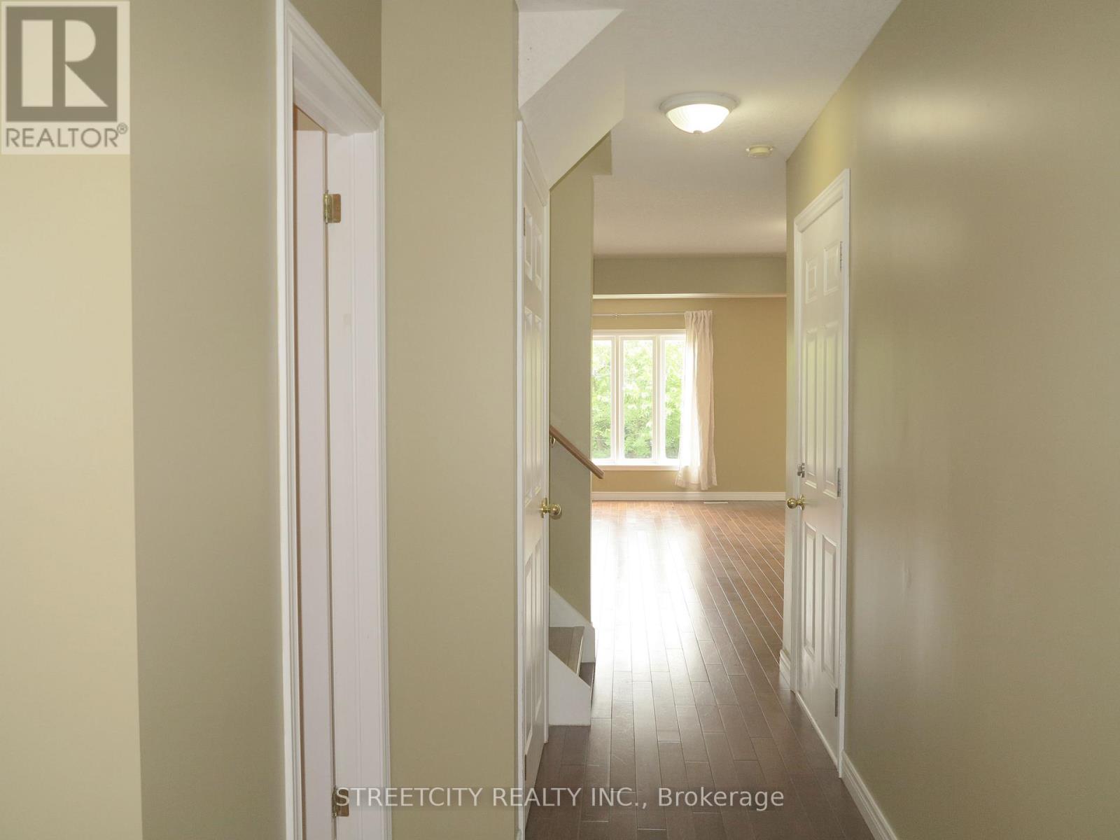 1155 South Wenige Drive, London North, Ontario  N5X 4M3 - Photo 2 - X12287852