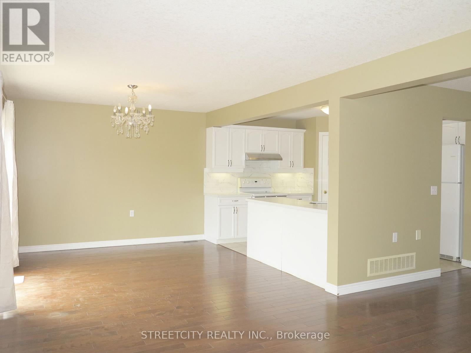 1155 South Wenige Drive, London North, Ontario  N5X 4M3 - Photo 6 - X12287852