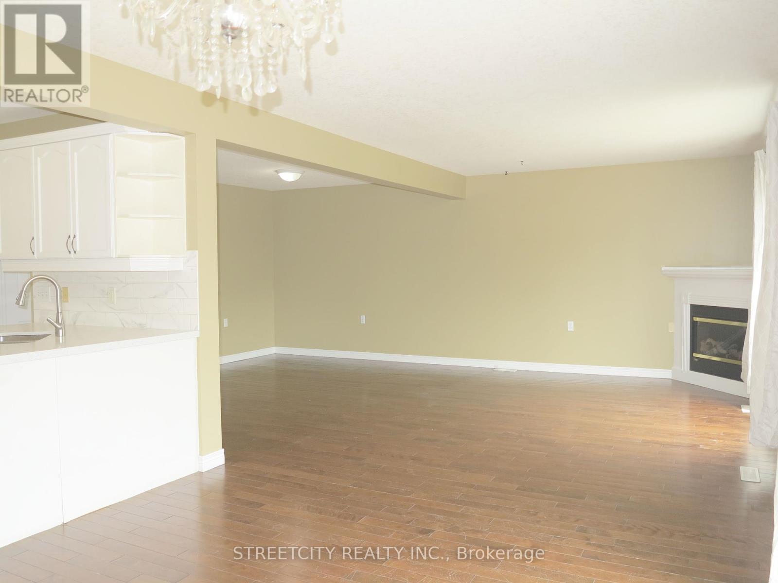 1155 South Wenige Drive, London North, Ontario  N5X 4M3 - Photo 7 - X12287852