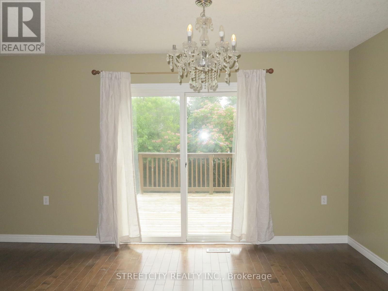 1155 South Wenige Drive, London North, Ontario  N5X 4M3 - Photo 8 - X12287852