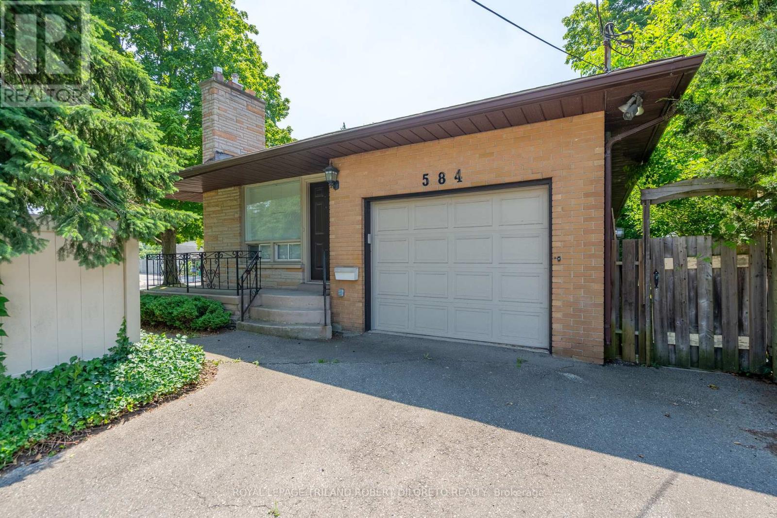 584 Wonderland Road N, London North (North P), Ontario  N6H 3E4 - Photo 14 - X12287856