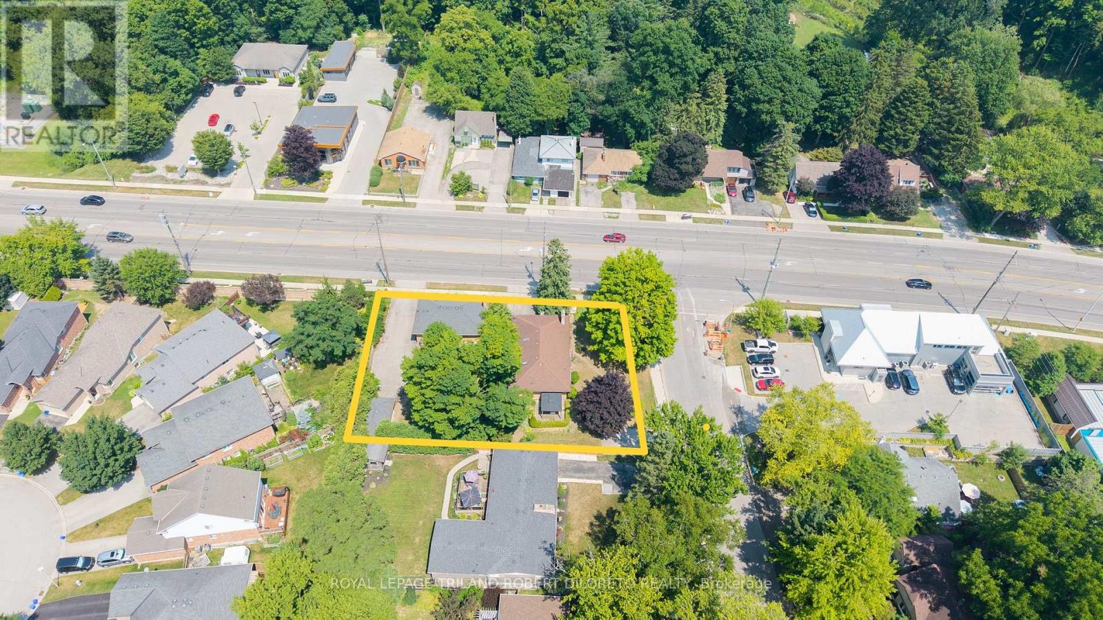 584 Wonderland Road N, London North (North P), Ontario  N6H 3E4 - Photo 6 - X12287856