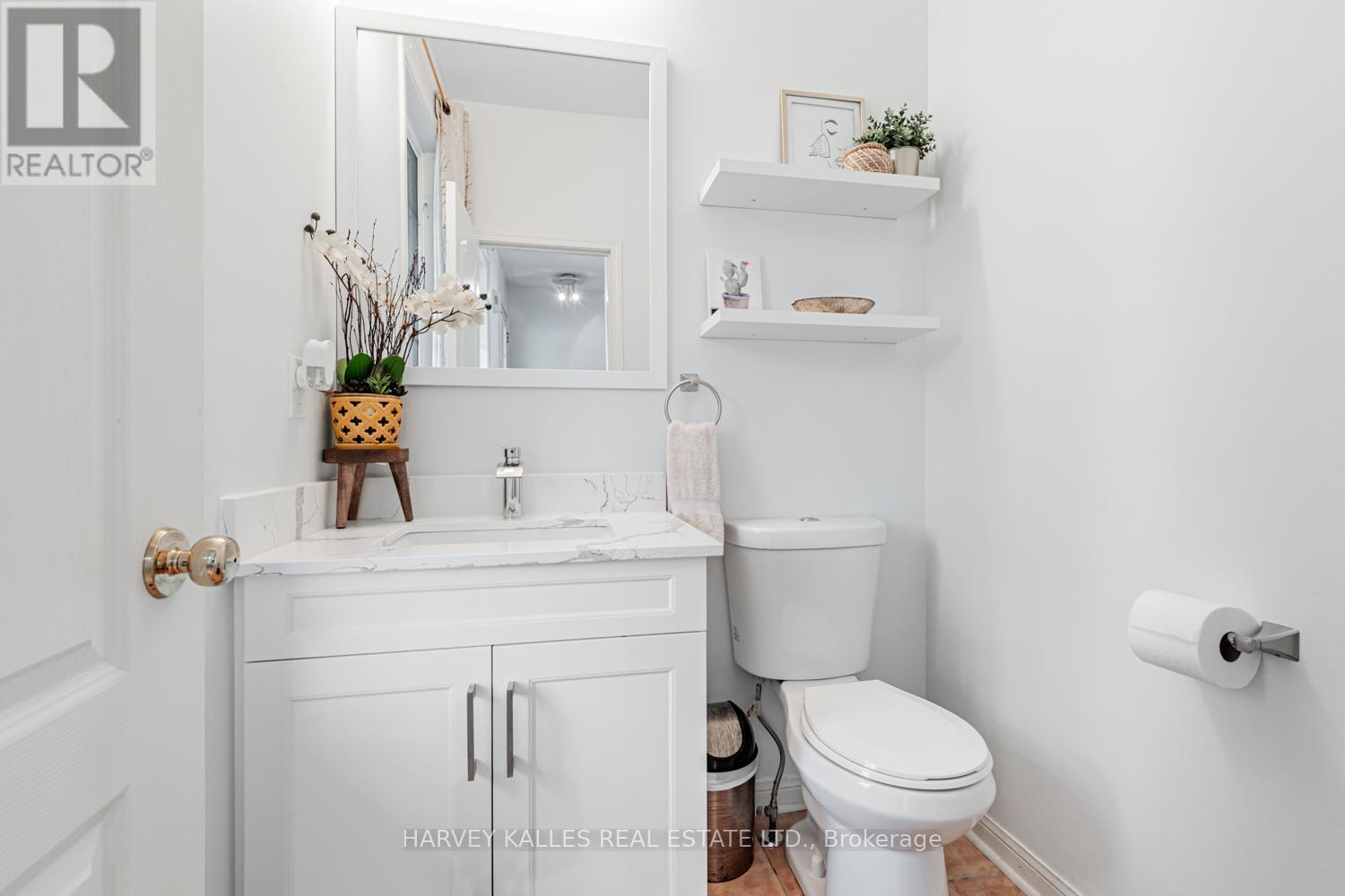 Property at 65 WHITE'S HILL AVENUE image 5