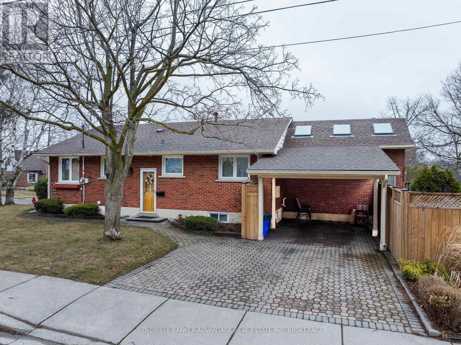 Property at 17 WARDROPE AVENUE image 4
