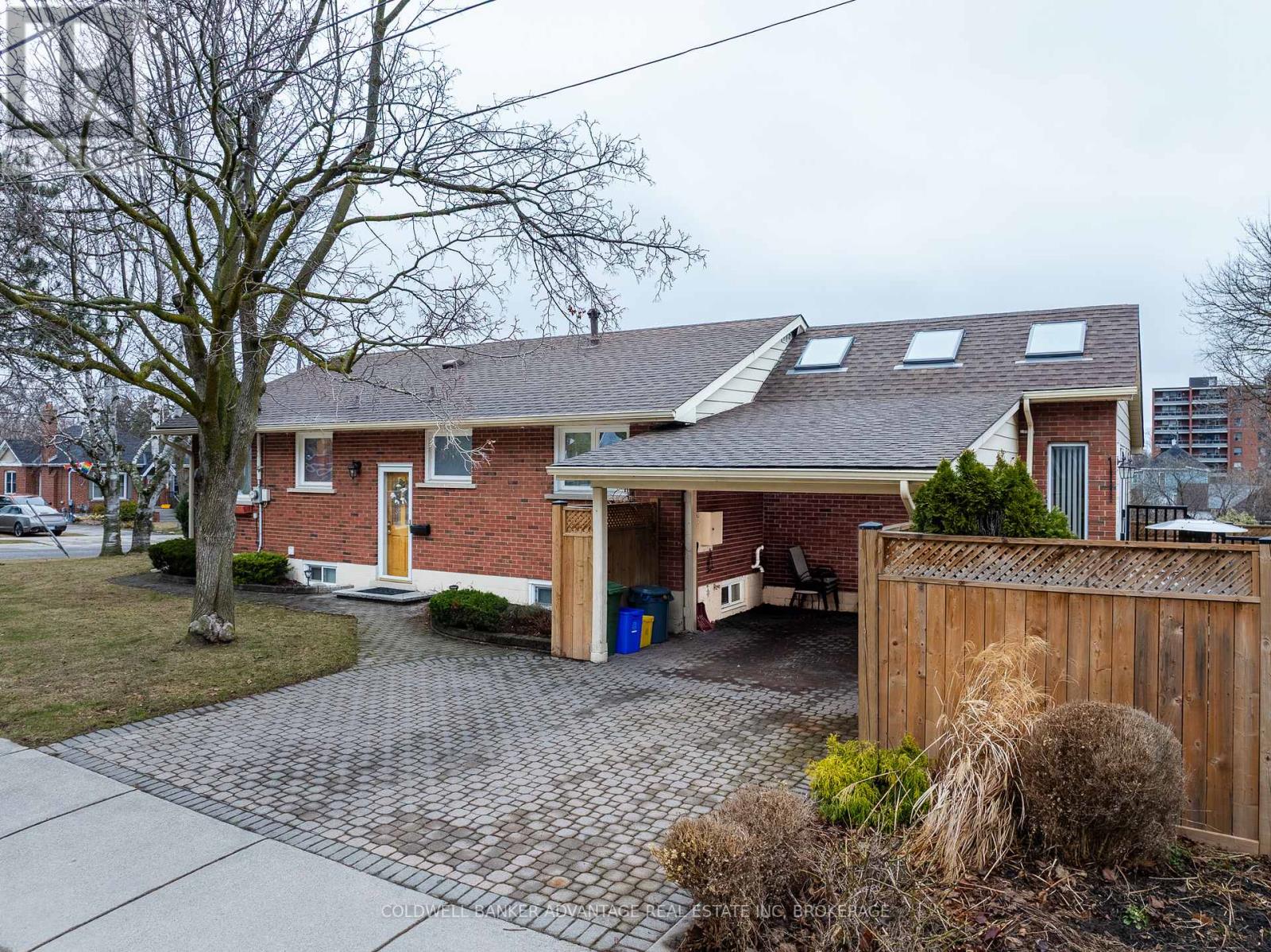 Property at 17 WARDROPE AVENUE image 3