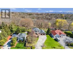 266 SUMACH DRIVE, Burlington, Ontario