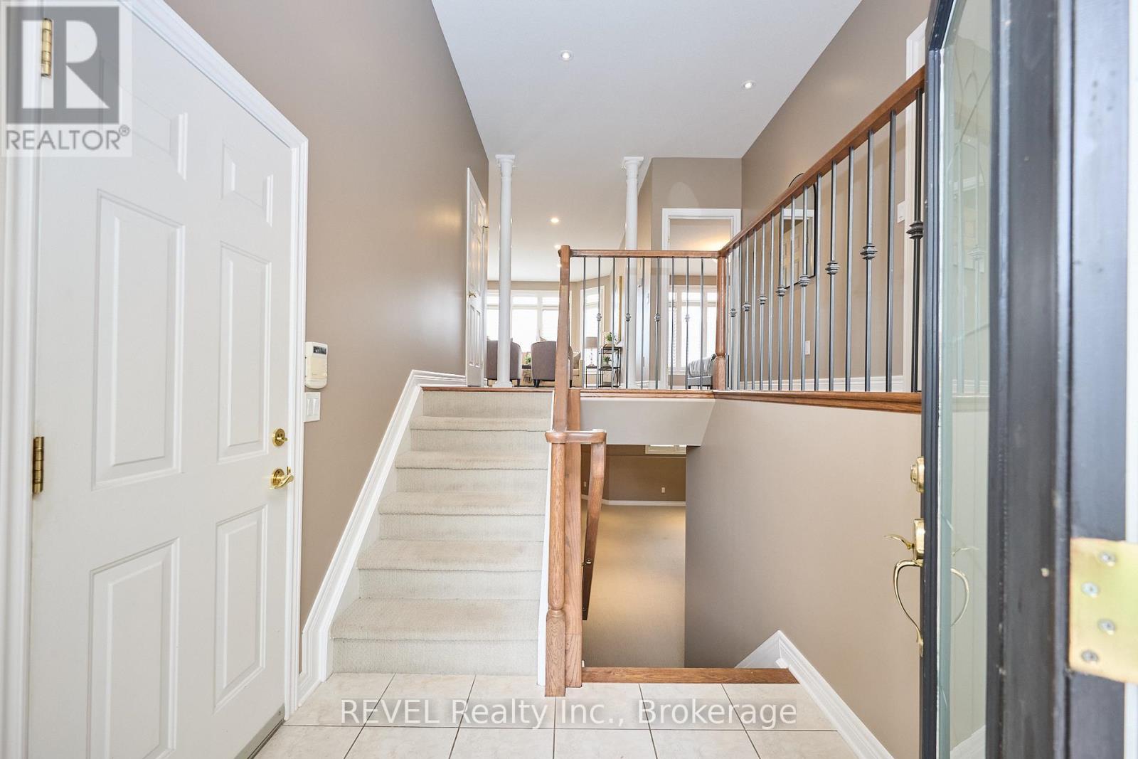 2-25 Scullers Way, St. Catharines, Ontario  L2N 7S9 - Photo 3 - X12282283
