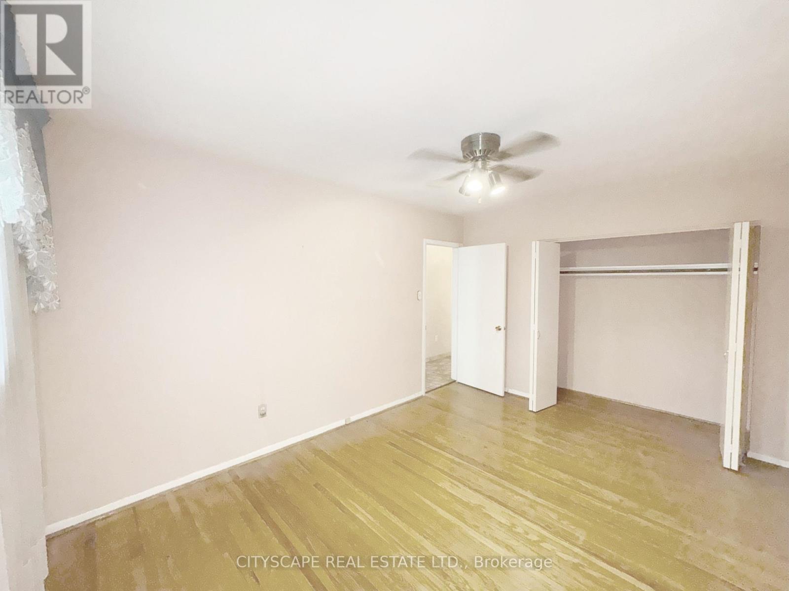 113 Spenvalley Drive, Toronto, Ontario  M3L 1Z4 - Photo 13 - W12287693