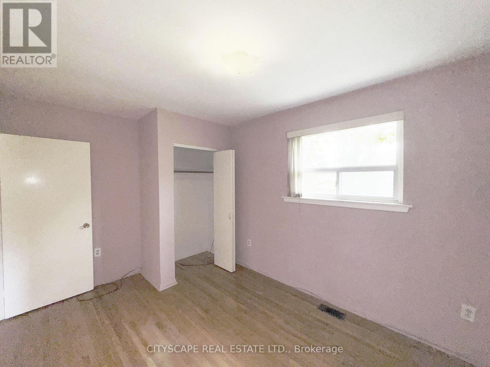 113 Spenvalley Drive, Toronto, Ontario  M3L 1Z4 - Photo 14 - W12287693