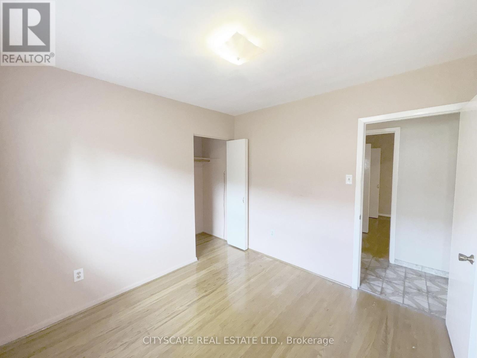 113 Spenvalley Drive, Toronto, Ontario  M3L 1Z4 - Photo 16 - W12287693