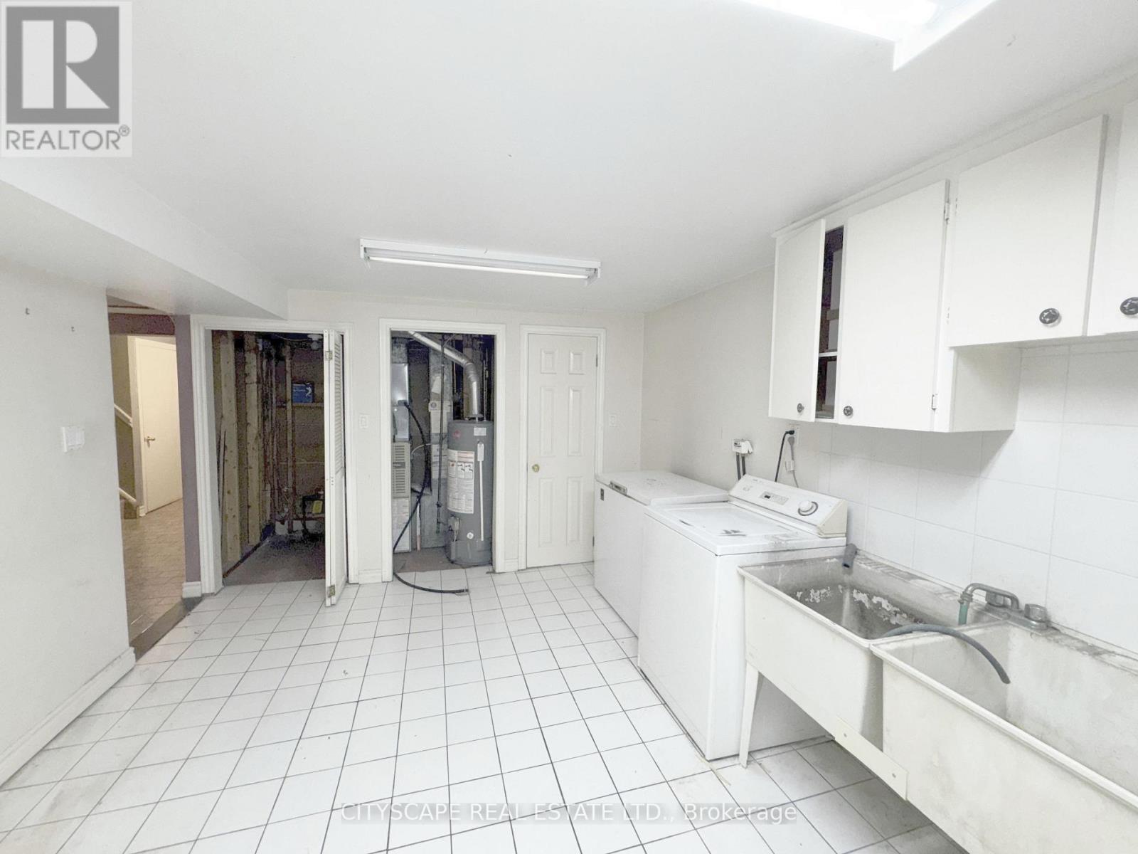 113 Spenvalley Drive, Toronto, Ontario  M3L 1Z4 - Photo 26 - W12287693