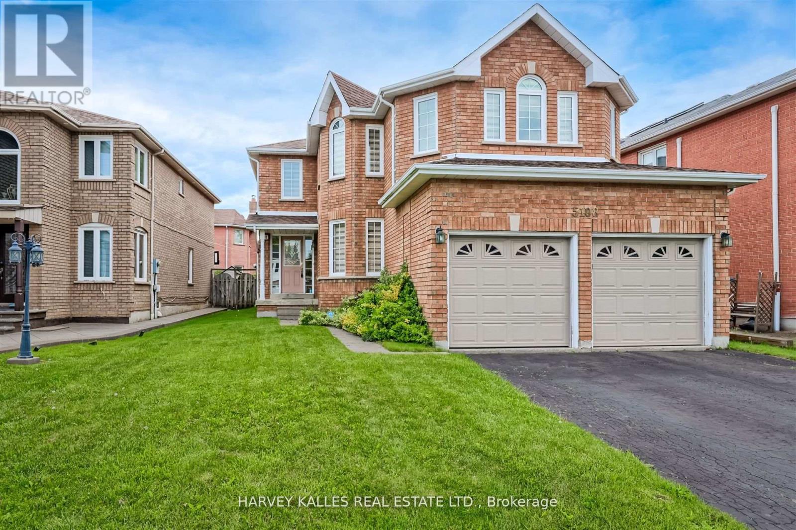 Property at 5108 HEATHERLEIGH AVENUE image 2