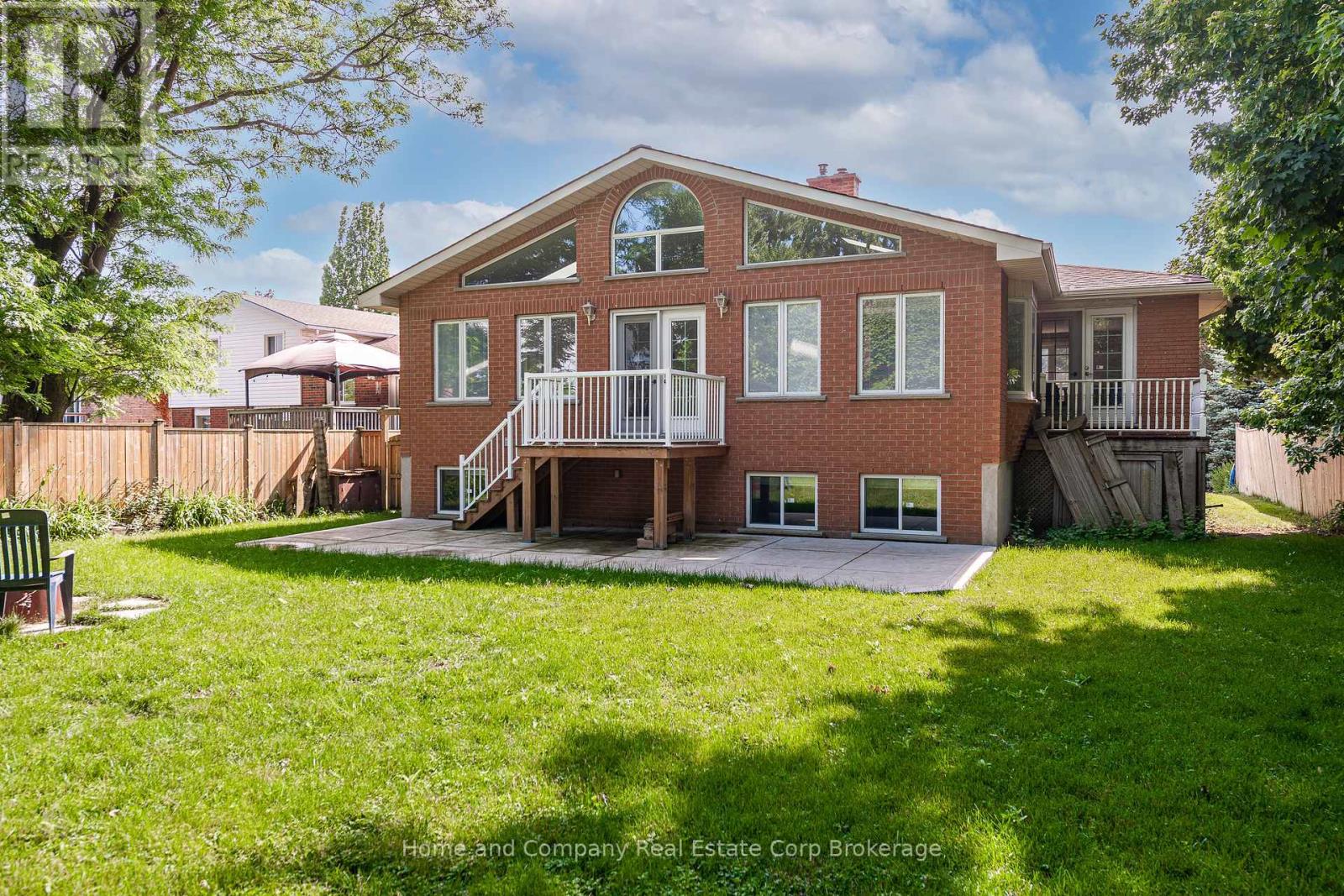 205 Graff Avenue, Stratford, Ontario  N5A 5L8 - Photo 46 - X12287832
