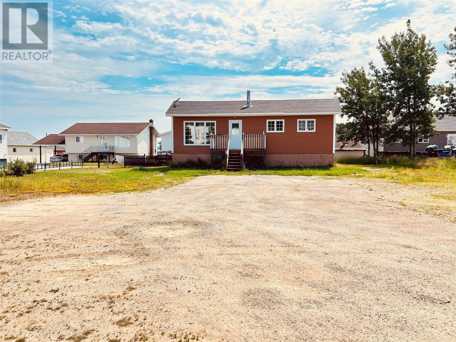 8a Poplar Road, Springdale, Newfoundland & Labrador  A0J 1T0 - Photo 2 - 1287768