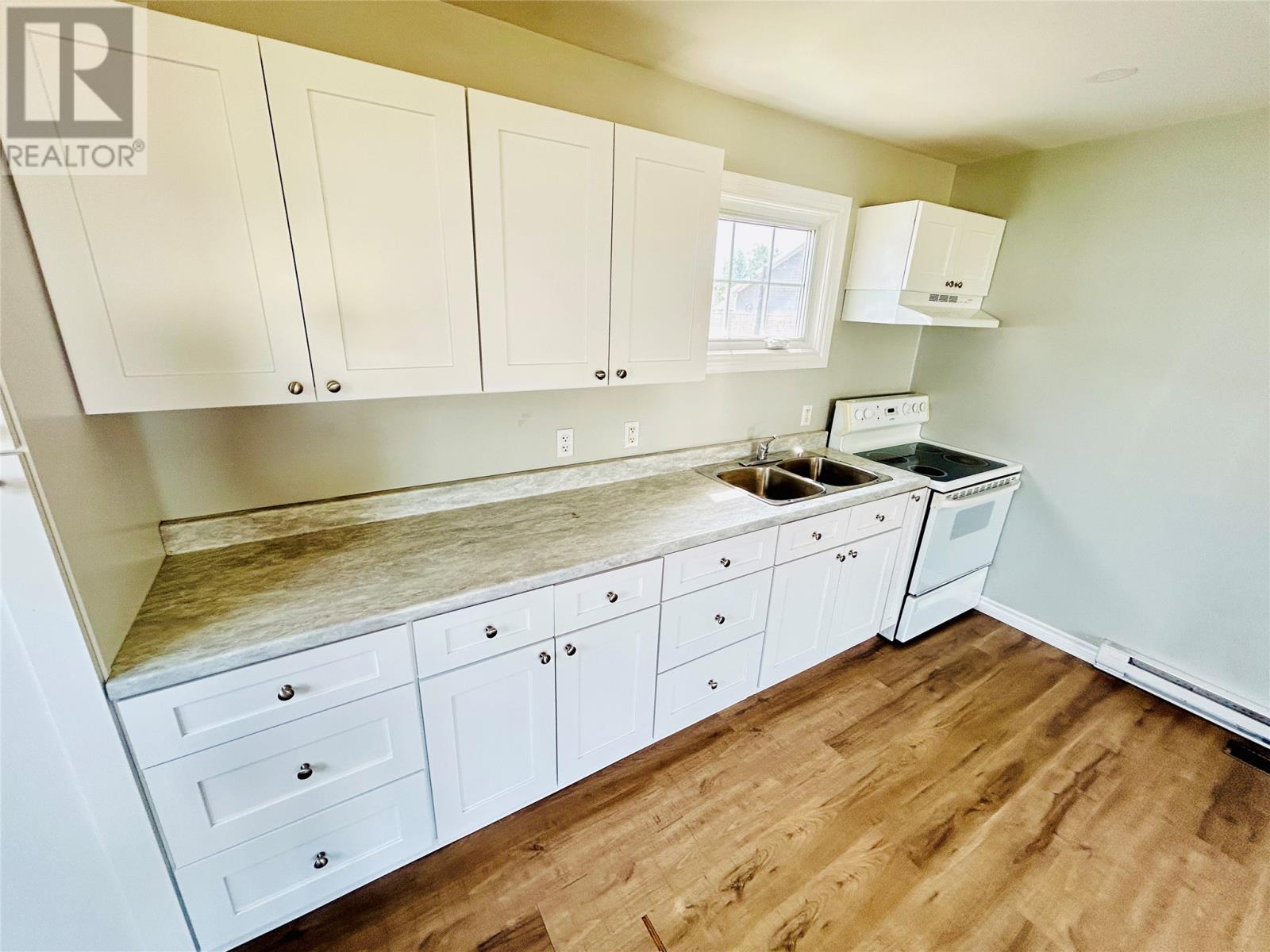 8a Poplar Road, Springdale, Newfoundland & Labrador  A0J 1T0 - Photo 9 - 1287768