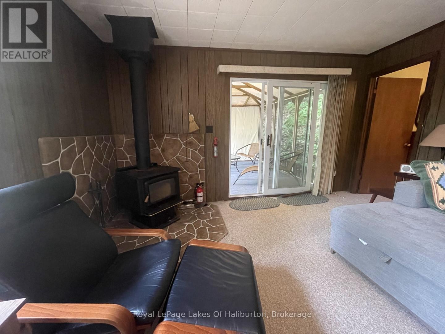 1010 Medley Trail, Minden Hills, Ontario  K0M 2K0 - Photo 12 - X12287870