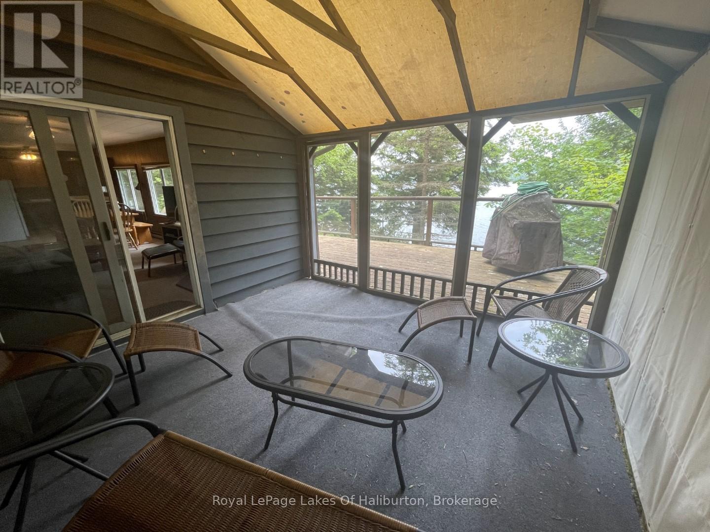 1010 Medley Trail, Minden Hills, Ontario  K0M 2K0 - Photo 15 - X12287870