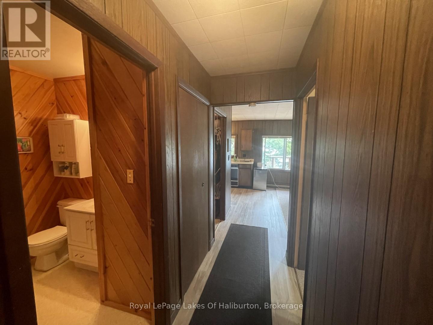 1010 Medley Trail, Minden Hills, Ontario  K0M 2K0 - Photo 19 - X12287870
