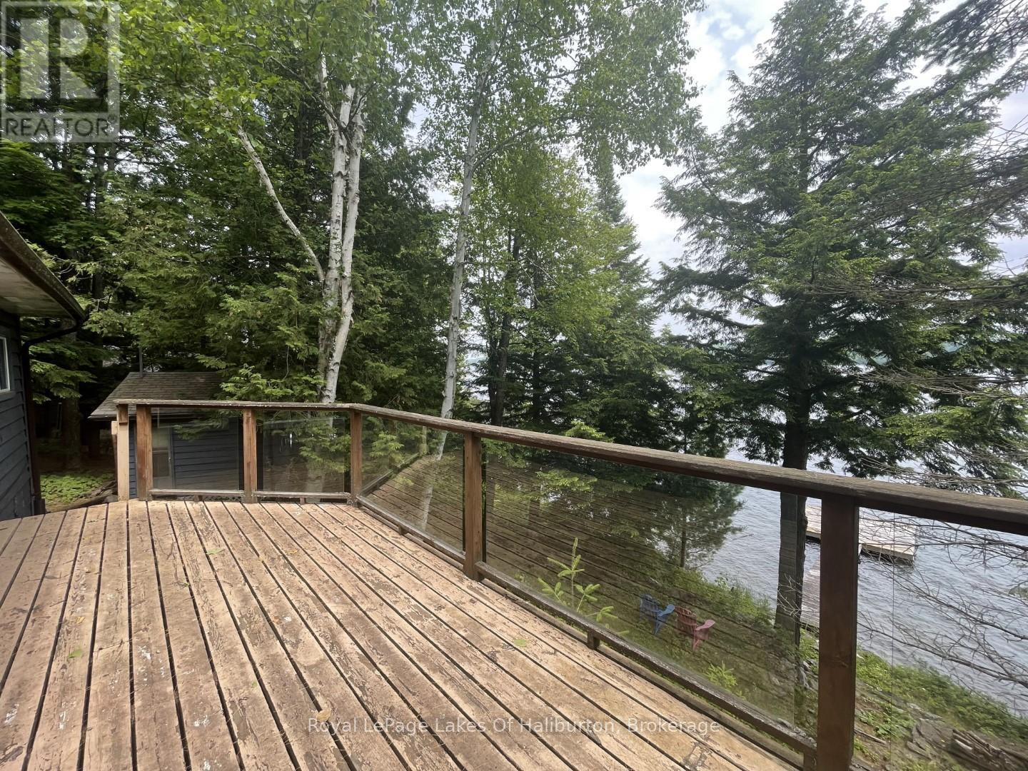 1010 Medley Trail, Minden Hills, Ontario  K0M 2K0 - Photo 4 - X12287870