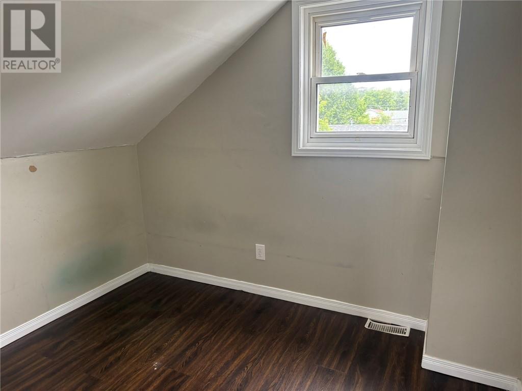 393a 393b King, Greater Sudbury, Ontario  P3B 2K9 - Photo 8 - 2123571