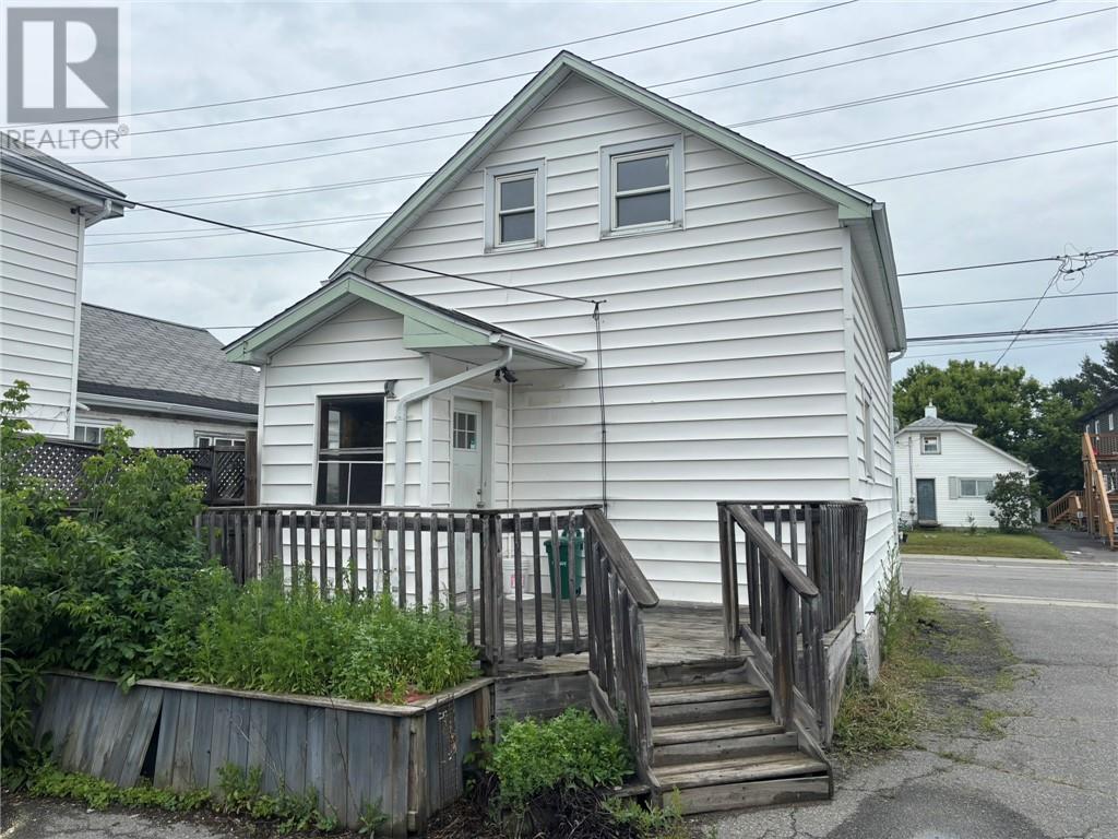 Property at 393A 393B King image 4