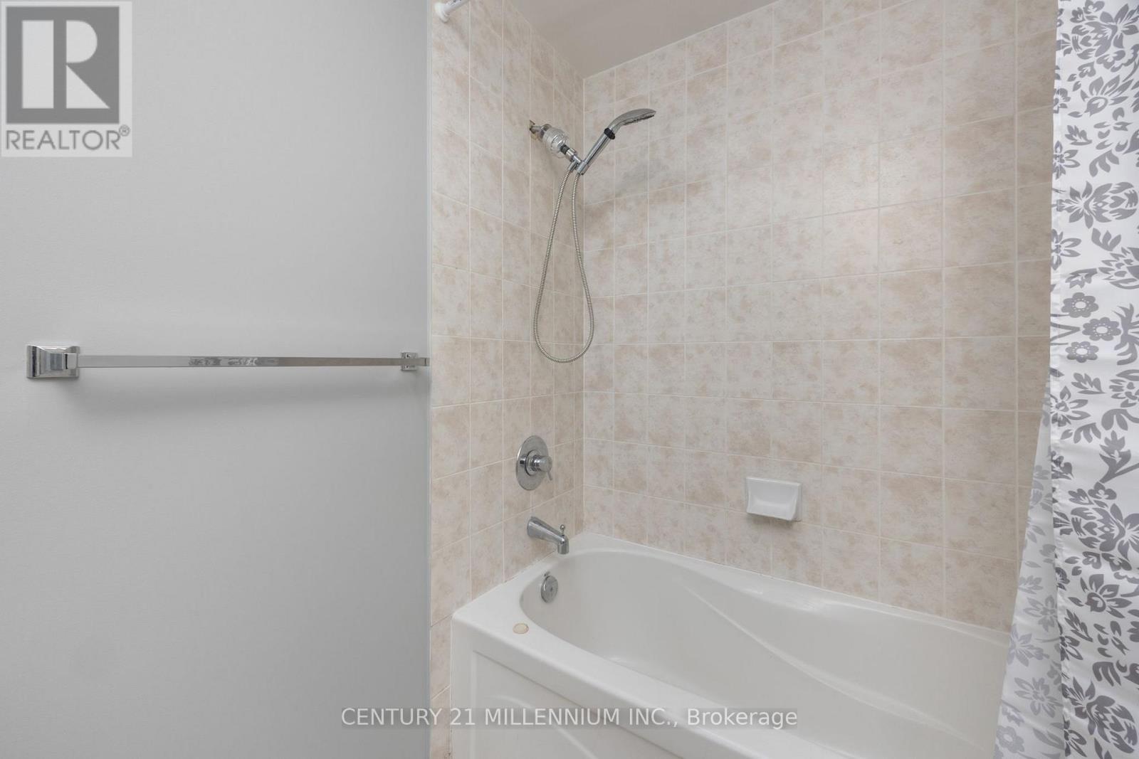 4503 - 65 Bremner Boulevard W, Toronto (Waterfront Communities), Ontario  M5J 0A7 - Photo 9 - C12287737