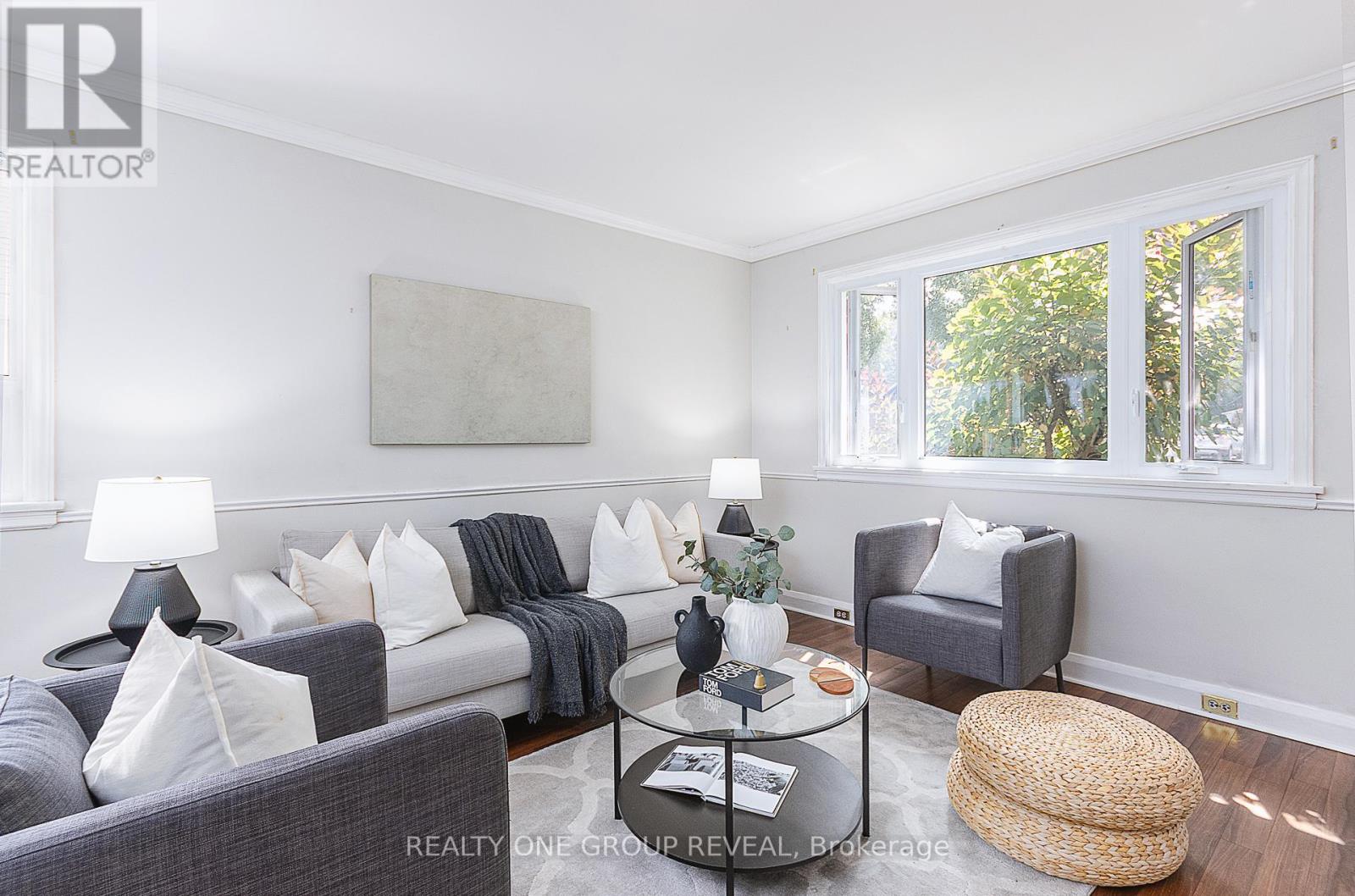 Property at 629 GRIERSON STREET image 3