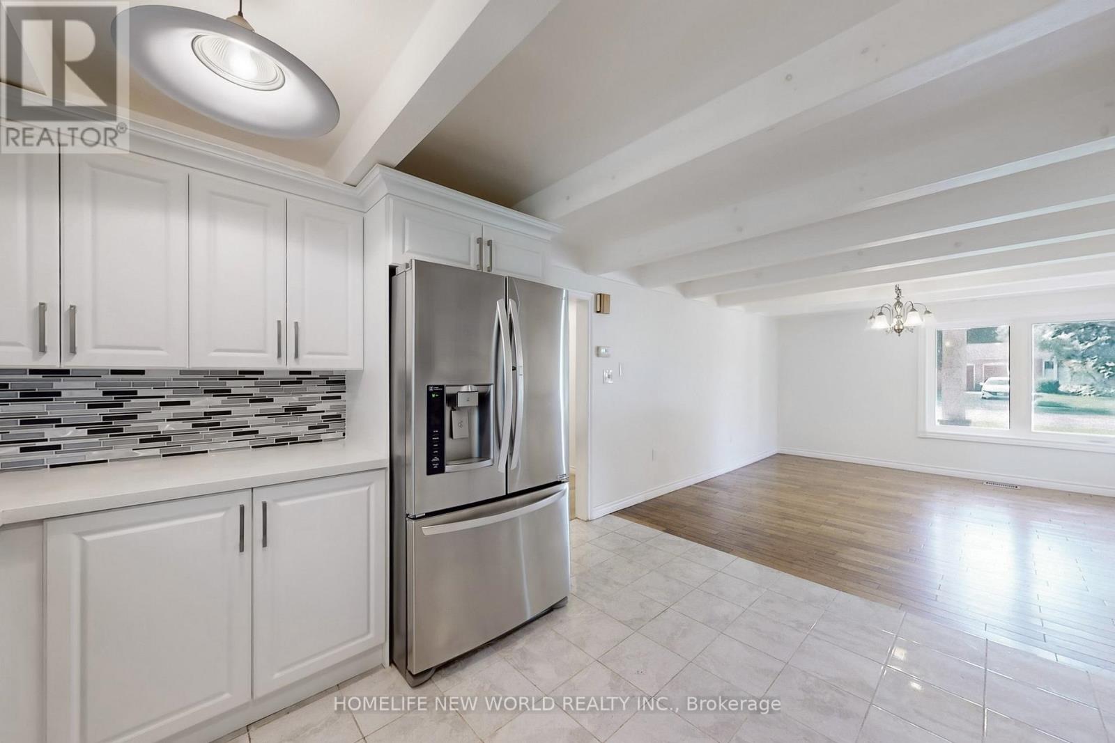 66 Farr Avenue, East Gwillimbury, Ontario  L0G 1V0 - Photo 19 - N12281562